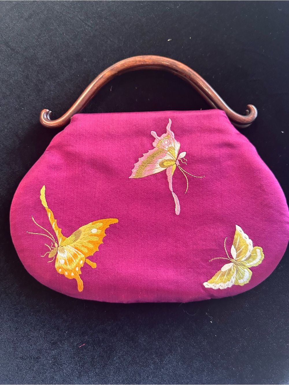 Vintage Silk Butterfly Embroidered wood-Handle Bag